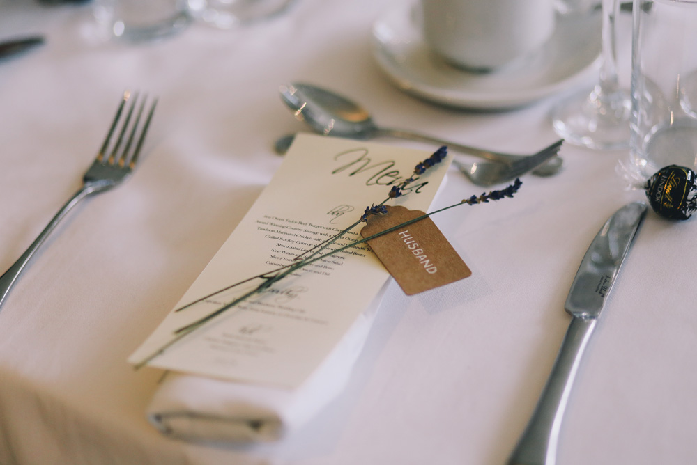 Image of wedding place setting